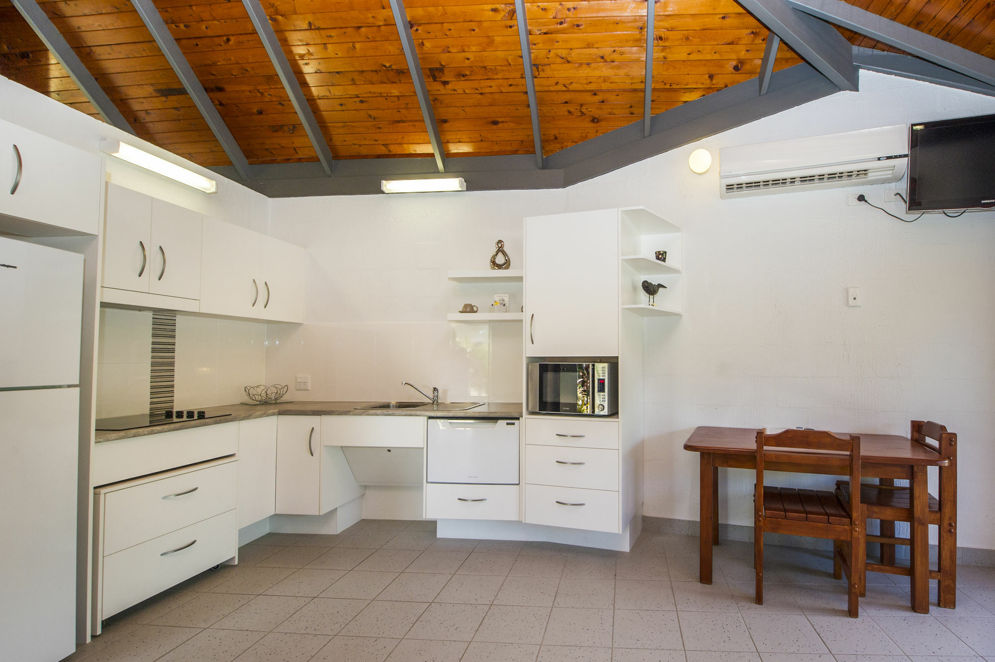 Island Leisure Resort Nelly Bay Εξωτερικό φωτογραφία